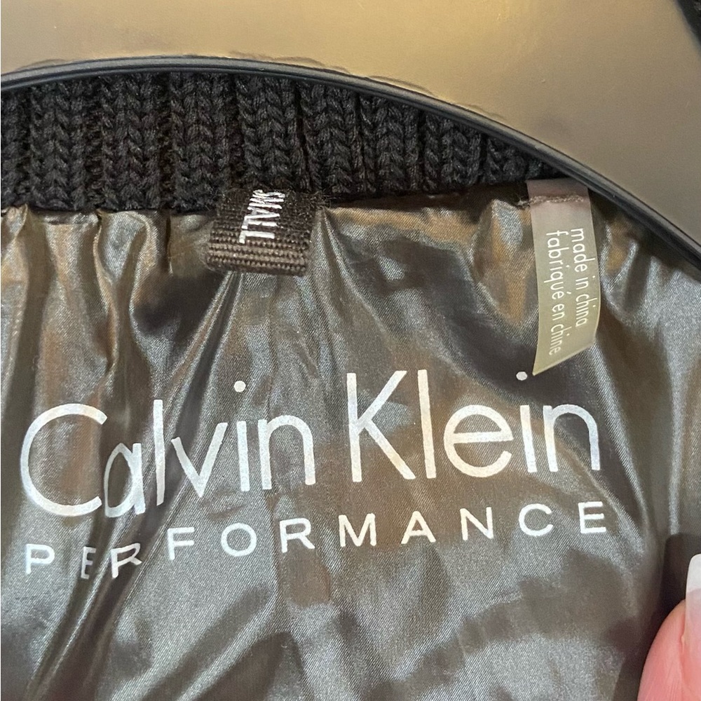 Calvin Klein Performance Puffer Jacket - Picture 11 of 12